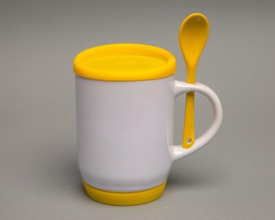Color Mug With Spoon and Silicon Lid - Image 4
