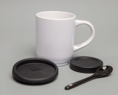 Color Mug With Spoon and Silicon Lid - Image 3